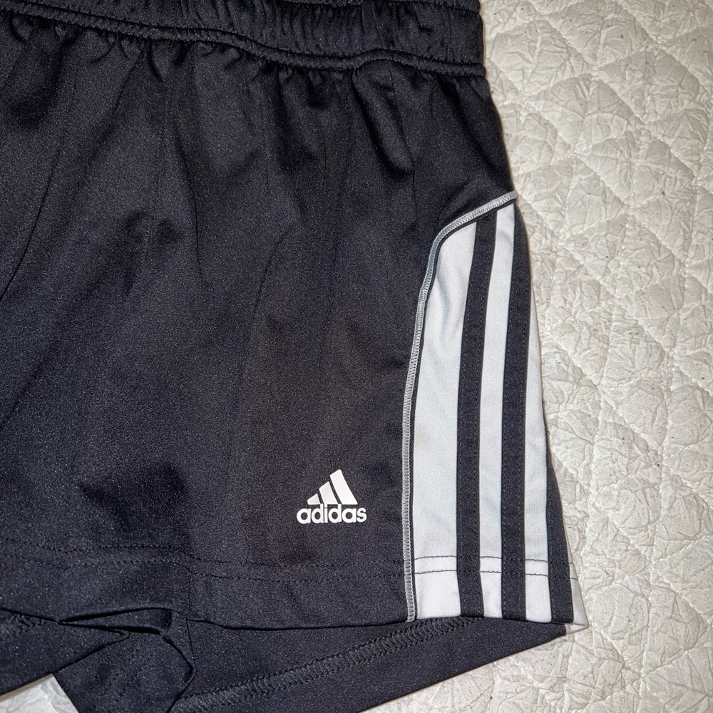 Adidas Athletic Running/Soccer Black and White Stripe Shorts Size Small 4 inch - Picture 8 of 8